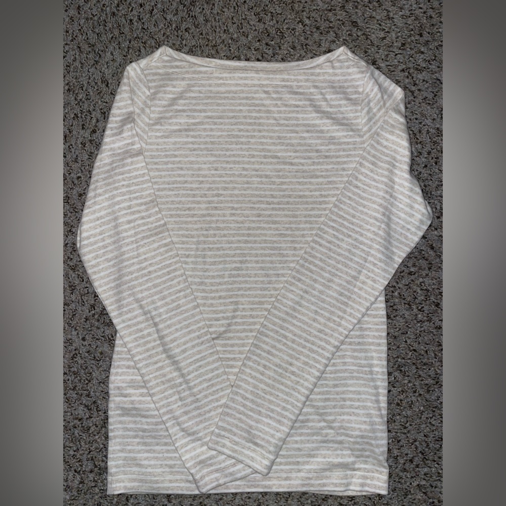 Gap tan striped sweater